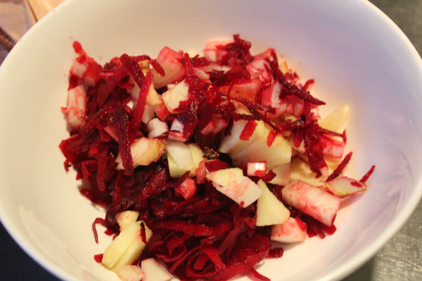 Barbiesalat – Rote Beete mit Apfel und saurer Sahne – glatzkoch.de