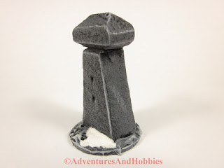 Stone pillar 25mm scale scenery piece for Frostgrave fantasy game - side view 1.