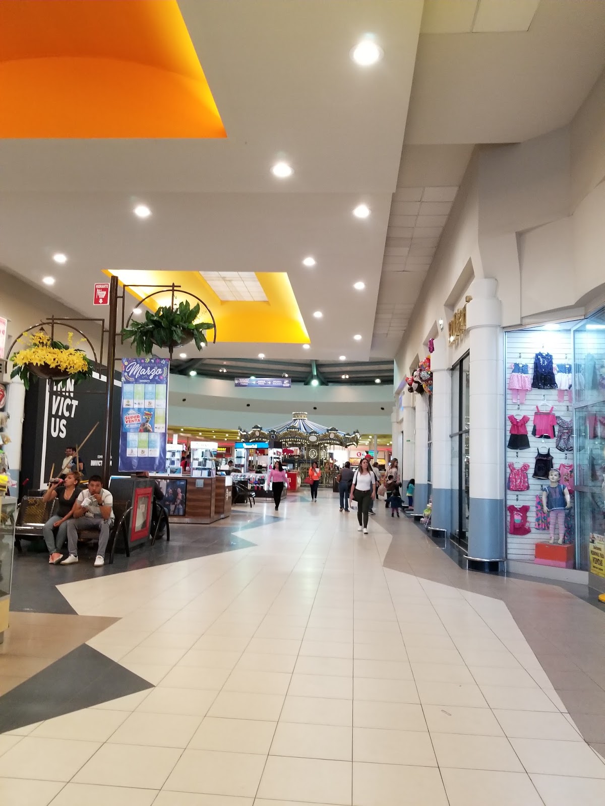 The Louisiana and Texas Retail Blogspot: Plaza Sendero Las Torres Cd