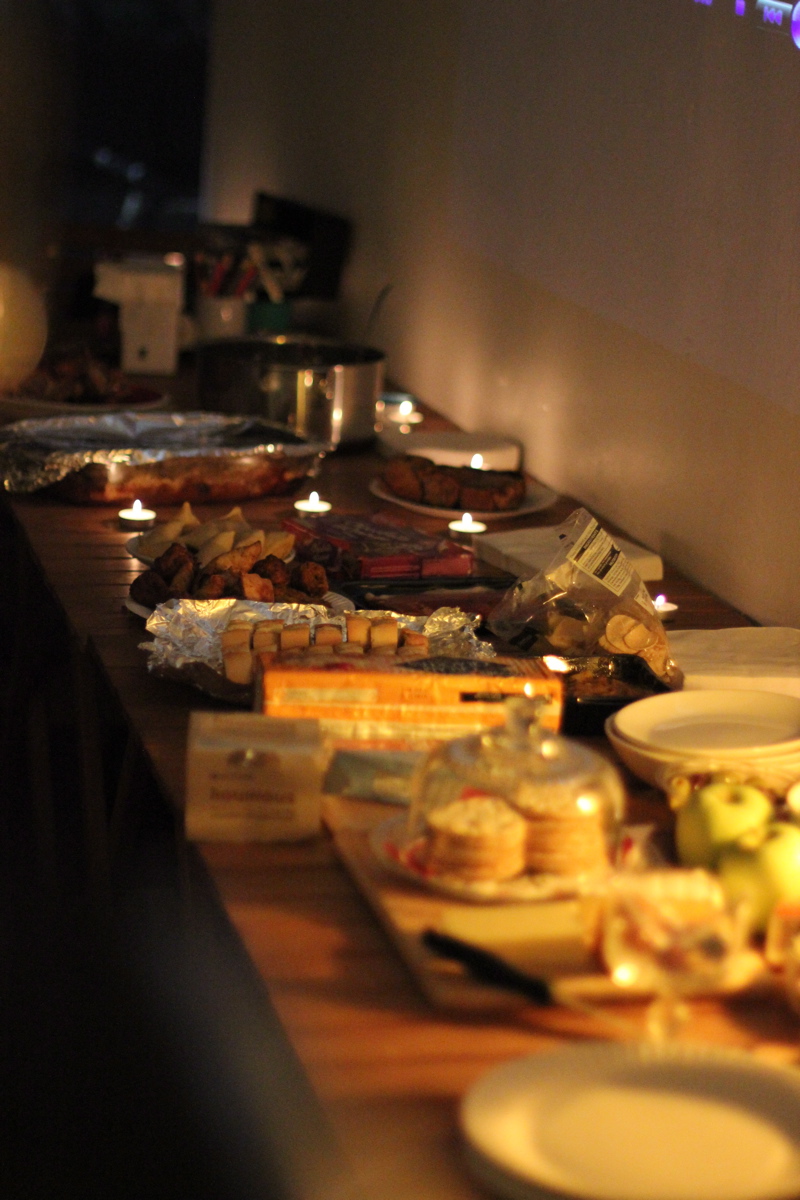 Fine art meets fine dining. this beautiful and elegant digital painting project slogan previous shows: art dinner