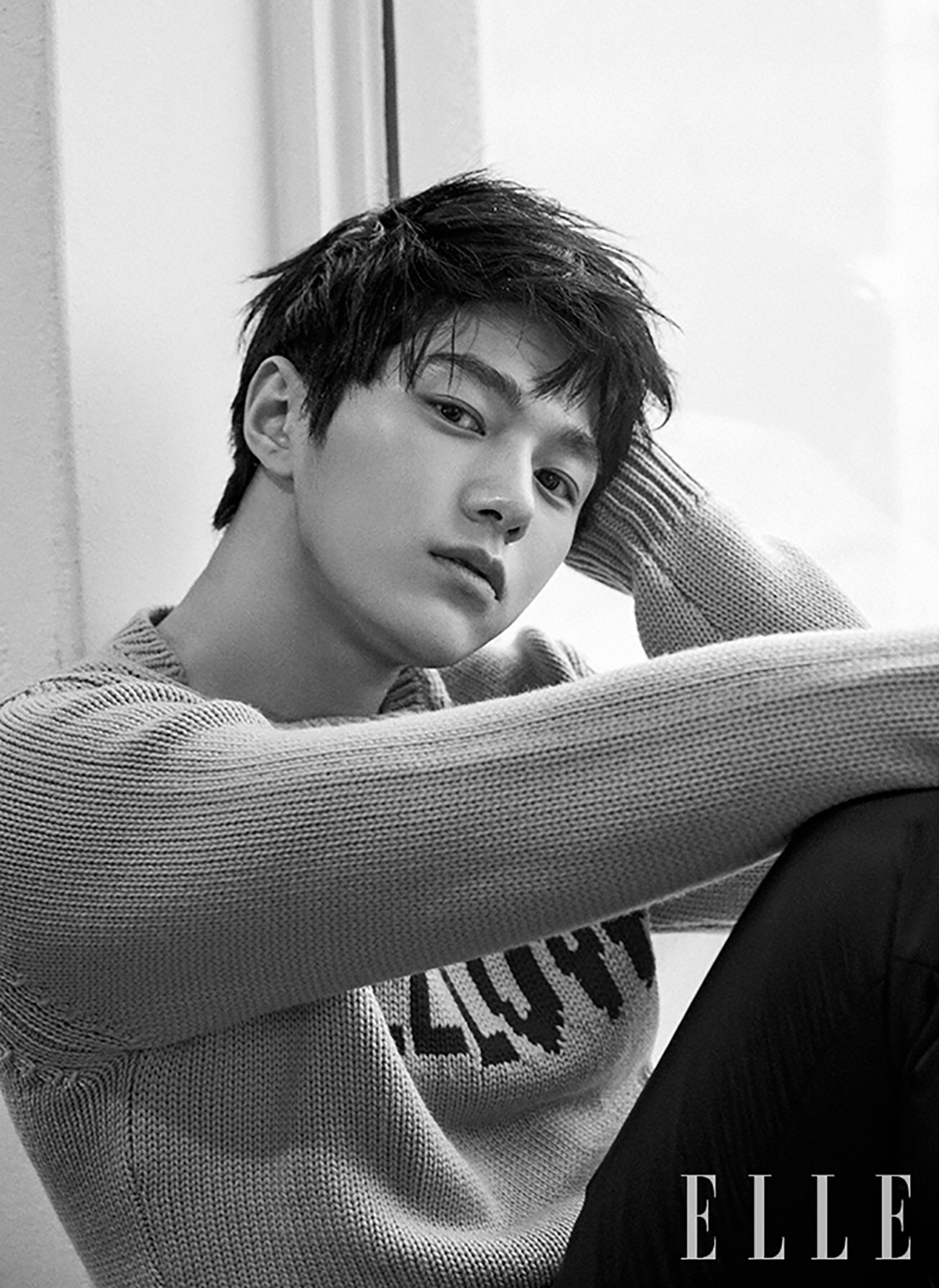 Twenty2 Blog Infinite S L In Elle Korea August 17 Fashion And Beauty