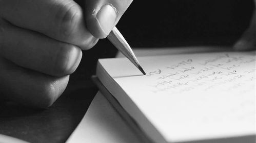 aukcja - 27.11.2000 – Sala balowa – Aukcja charytatywna Tordenskioldów Hand-writing-close-up-animated-gif