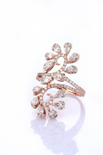 Entice Emilie Collection_ Diamond studded rose gold ring