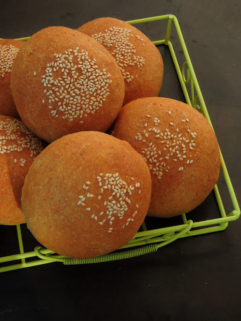 Vegan Spelt Flour Buns, Vegan Spelt flour Hamburger buns Vegan Spelt Flour Buns