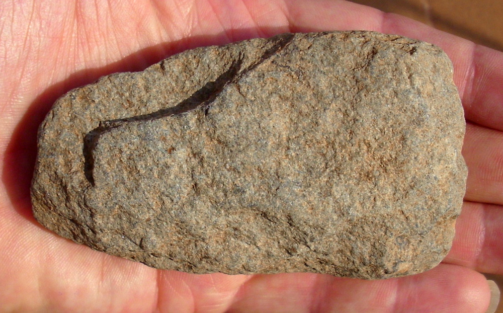 MUSEO PALEONTOLÓGICO DE SOBRARBE: Hacha de piedra semipulimentada.