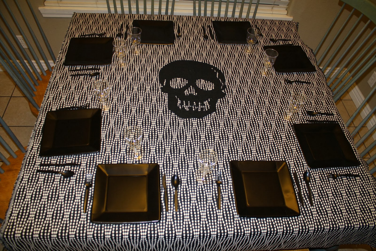 Like Mother Like Daughter: Spooky Halloween Dinner