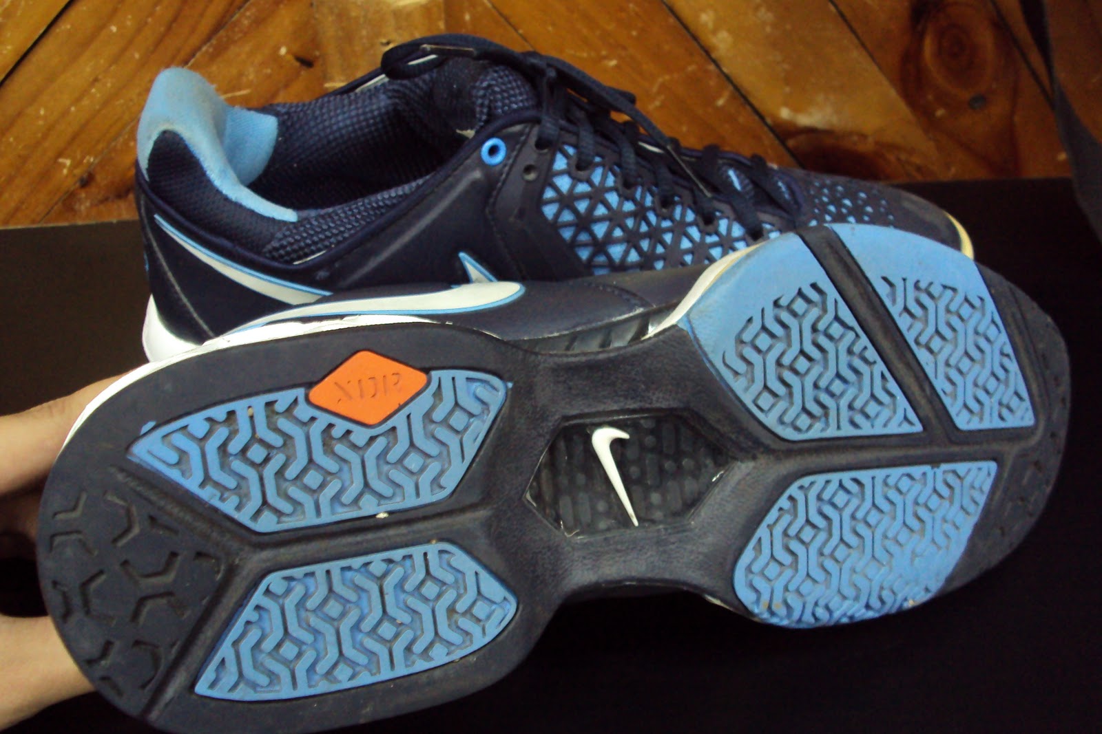 bArAnGaN Baru & terPaKai: Nike Dragon Tennis Shoe (SOLD)