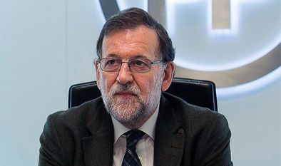 CUANDO SOLO QUEDA CONFIAR EN LA CERRILIDAD DEL ADVERSARIO Rajoy-presidira-Barcelona-convencion-PP_EDIIMA20160404_0233_27