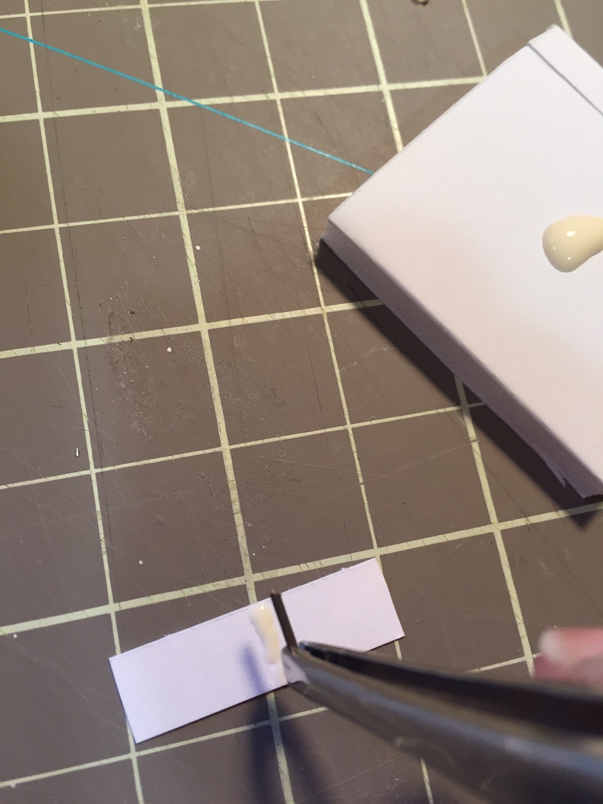 Dollhouse door hinge tutorial The Kinfeld