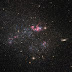 Teleskop Antariksa Hubble Potret Galaksi Berbentuk Berantakan