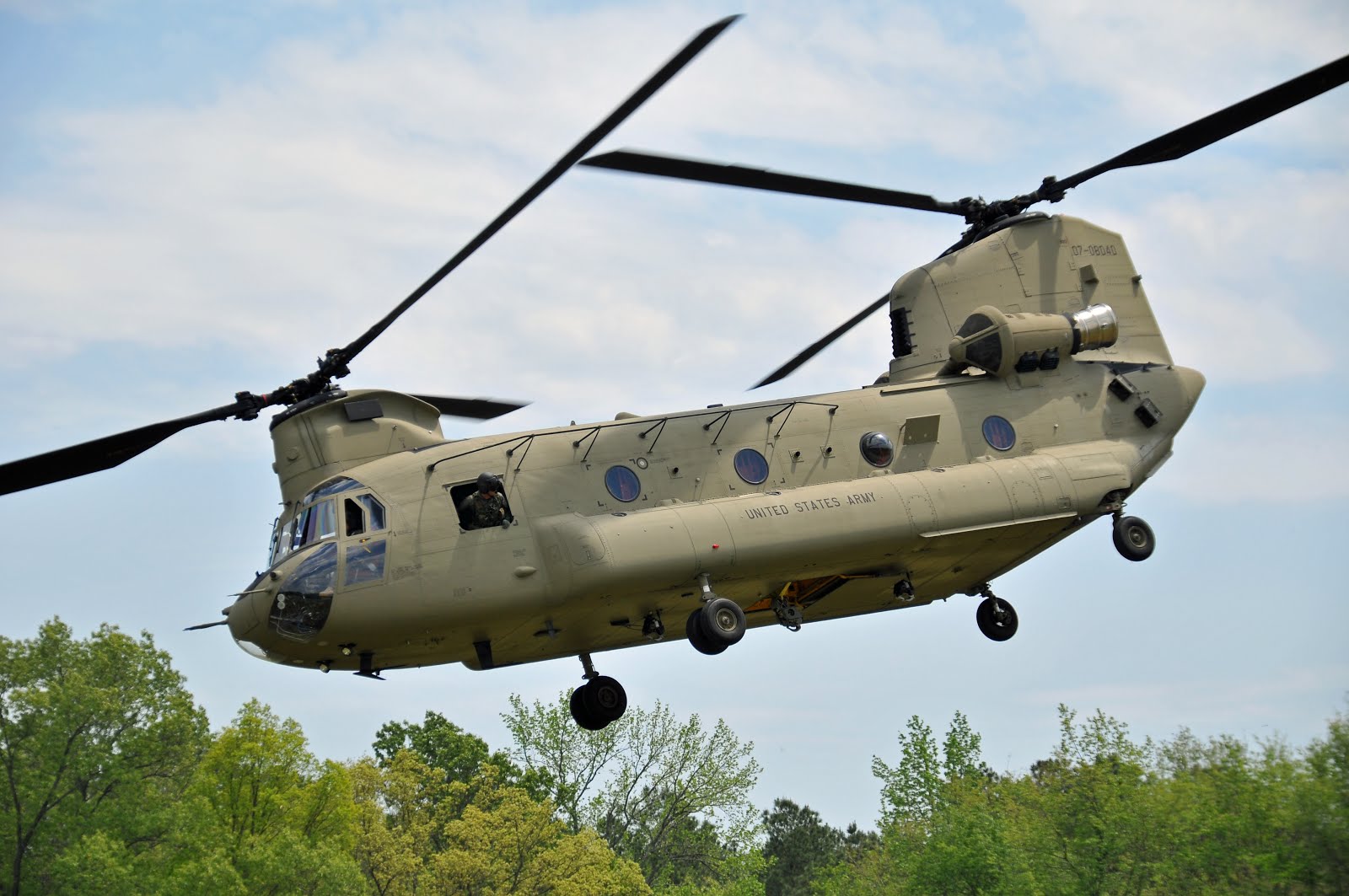 Indian Air Force CH-47F Helicopter | Indian Defence Forum