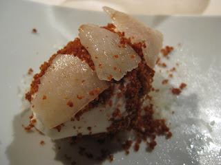 San Sebastian - Mugaritz - pear ice cream with toasted milk and butter