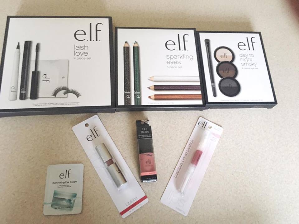 Two kids, too many tattoos and an out of control makeup addiction. ELF