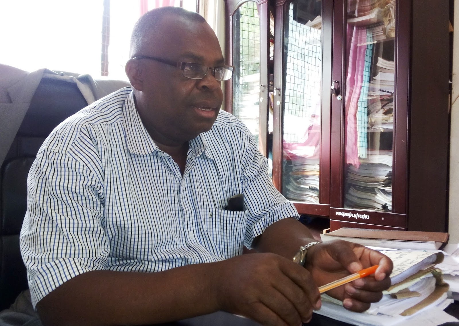 GWIJI LA MATUKIO RUVUMA: HALMASHAURI WILAYA YA MBINGA YAINGIA MKATABA ...