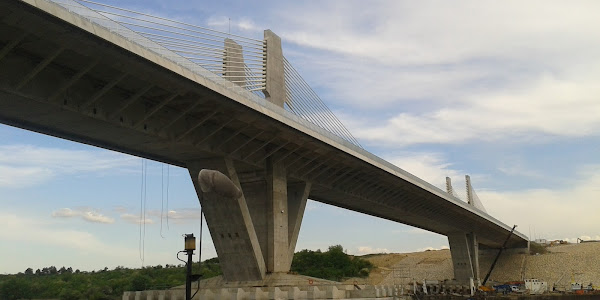 Pietonii şi bicicliştii, scutiţi de taxe pe podul Calafat-Vidin