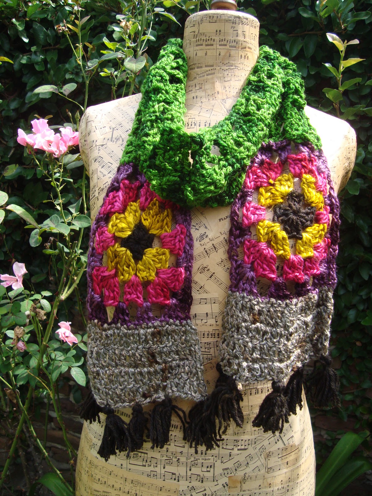 Nueva Gaia: BUFANDAS TEJIDAS CROCHET