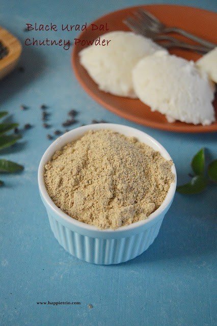 Black Urad Dal Chutney Powder Recipe | Karuppu Ulundhu Idli milagai Podi