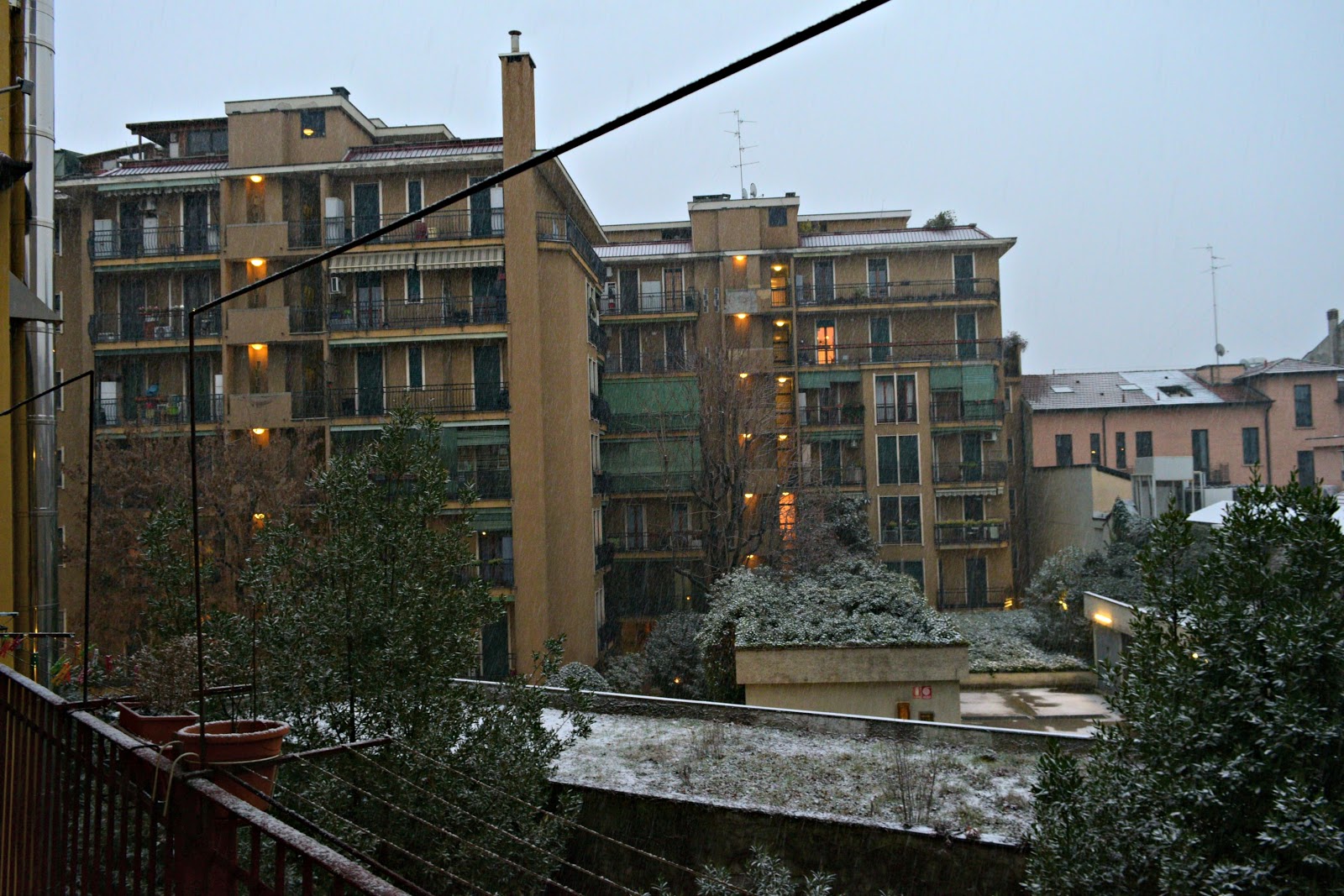 Couchsurfing In Milan Albatroz Co