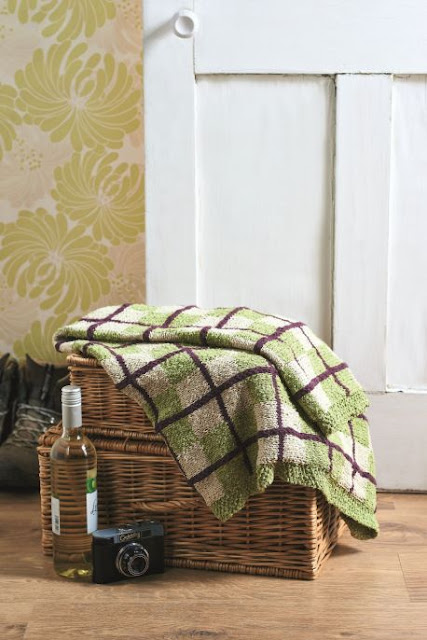 The Vintage Pattern Files: Free 1950s Knitting Pattern - Vintage Style Picnic Blanket