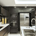 Cozinha preta, branca e bronze com acabamentos modernos e horta - linda! 