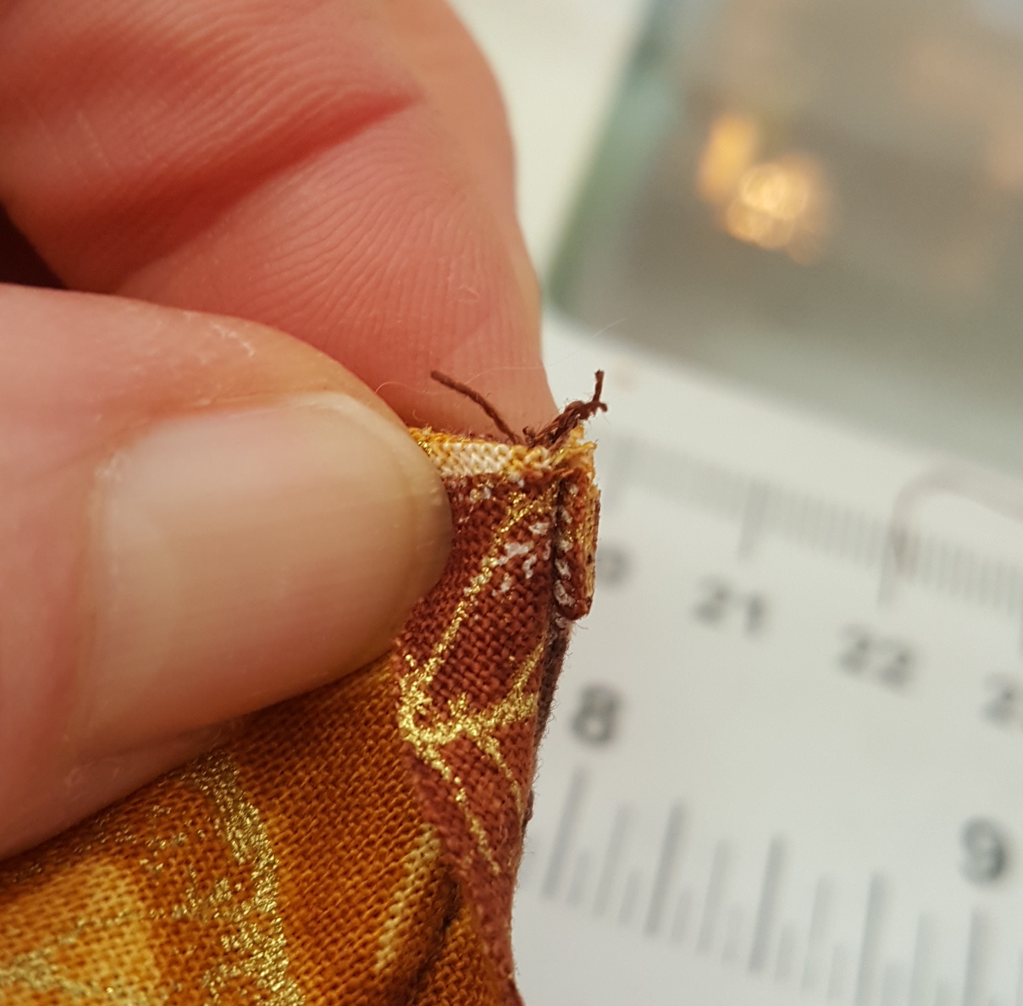 What a Hoot! BOMs Away How to Prevent Wavy Binding & Avoid Lumpy Corners