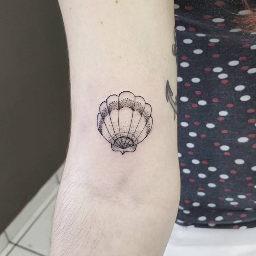 Shell Tattoo designs Shell Tattoo designs