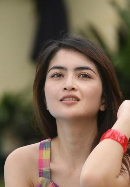 Ida Ayu Kadek Devi | Sharing Foto Artis Indonesia