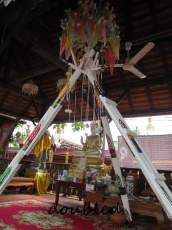 Life In 3 D Wat Sri Supan Chiang Mai Thailand