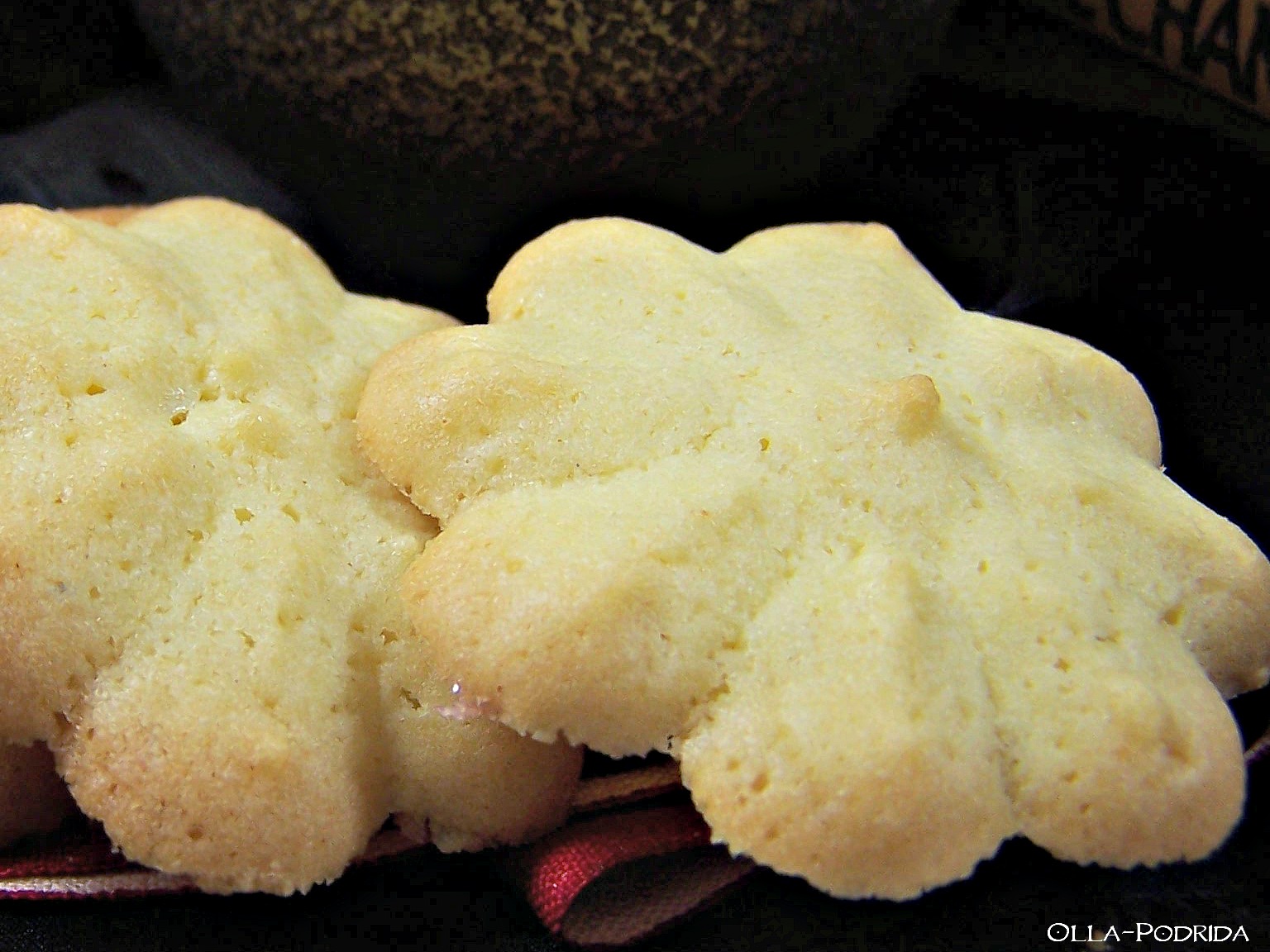 OllaPodrida Chinese Butter Cookies