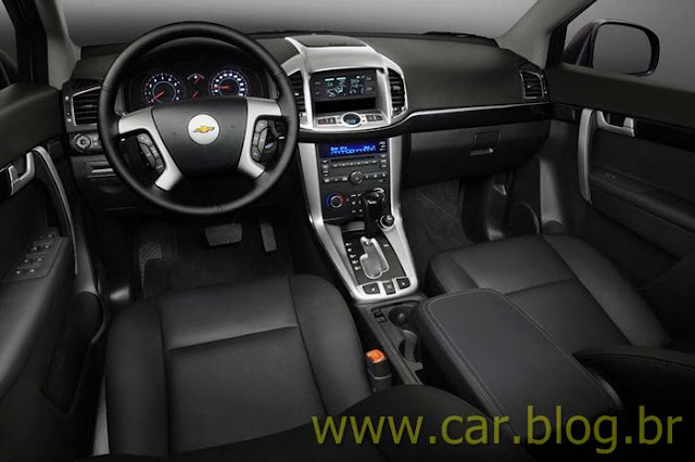 Chevrolet Captiva 2012 - interior