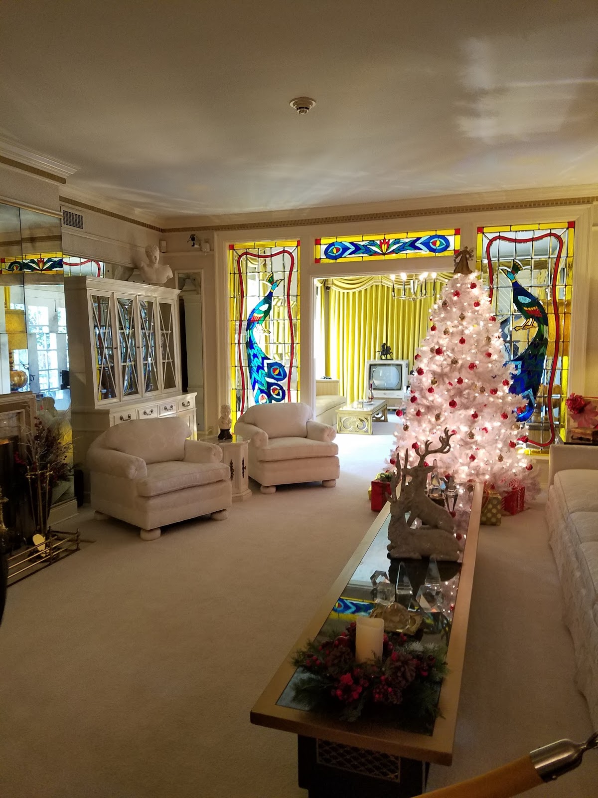 JustJewels4U: Jewels Visits: Graceland Tour-The Home Of Elvis Presley