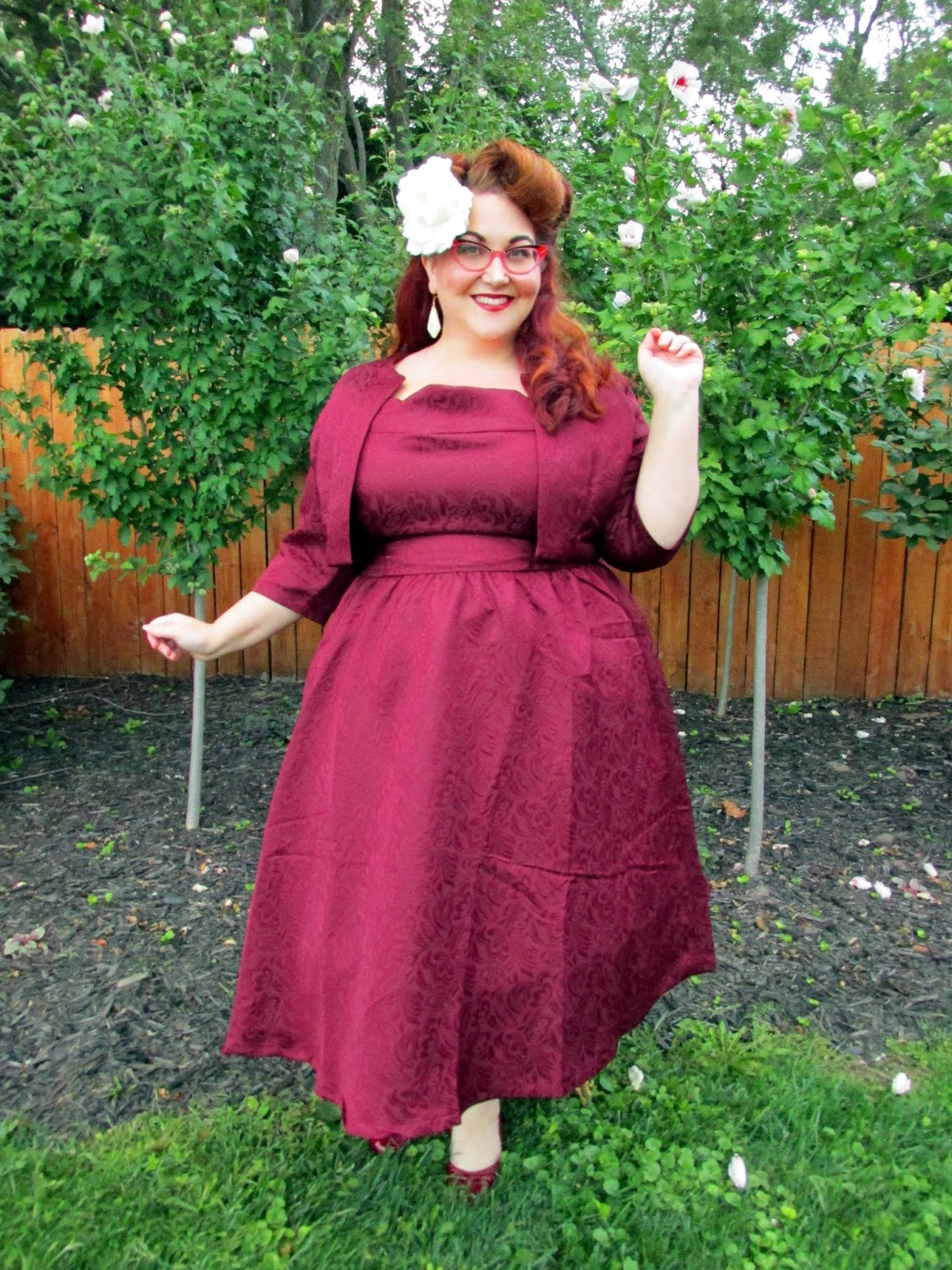 lindy bop burgundy dress