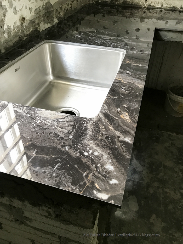 aku bukan bidadari Wet Kitchen table top konkrit