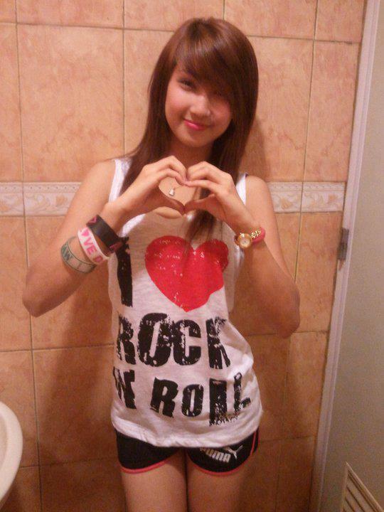 Daily Cute Pinays 10 10 Pretty Girls Sexy Pinays On Facebook