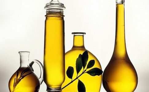 خلطات زيت الزيتون للبشره خلطات زيت الزيتون للبشره