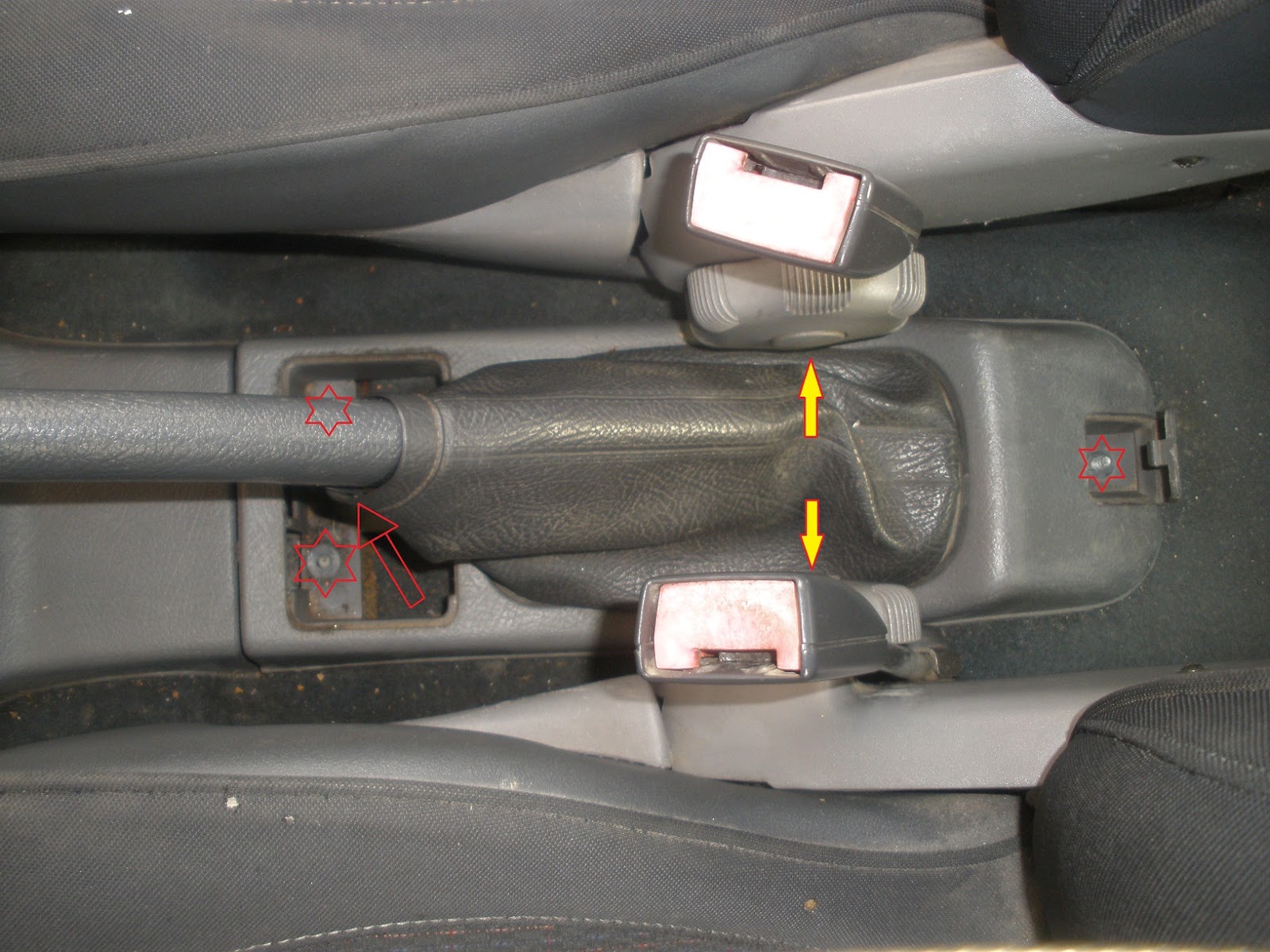 Automotive DIY & tips: Смяна радиатор парно Фиат Пунто ГТ 1995-та в снимки