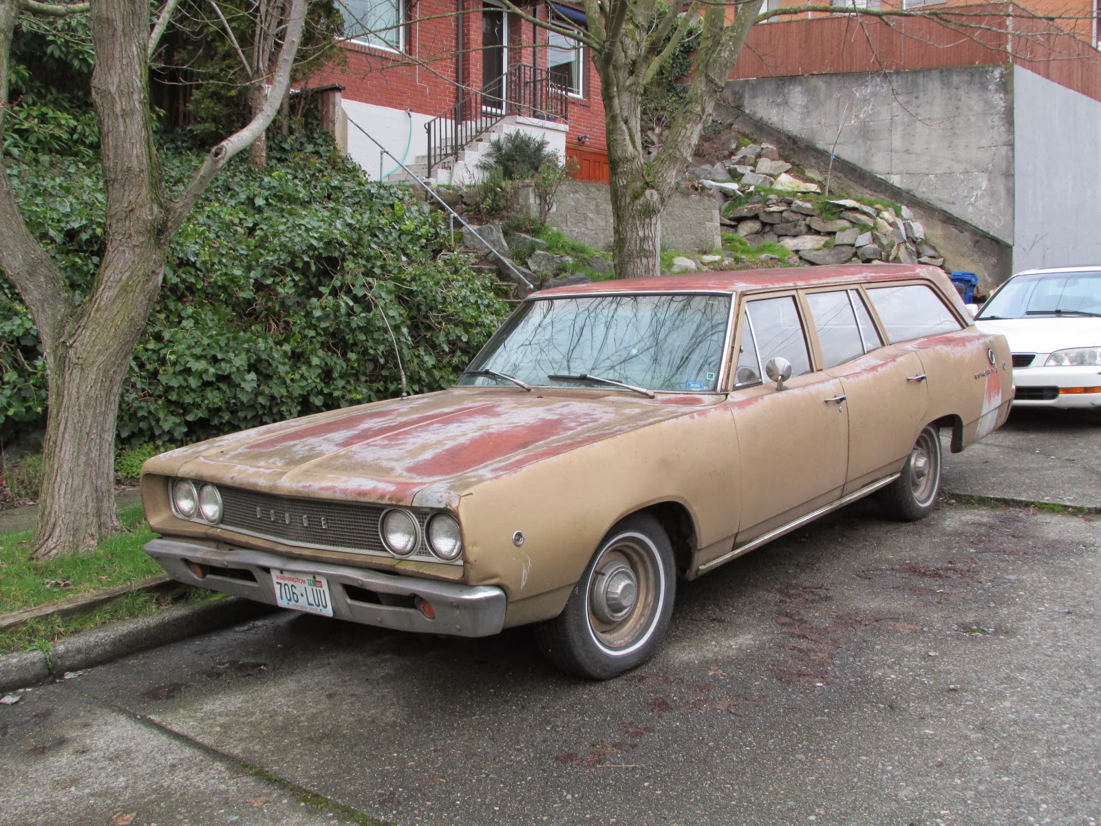 Seattle's Classics 1968 Dodge Wagon