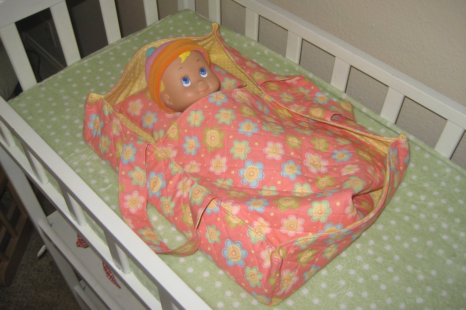 Random Craft Baby Doll Bassinet