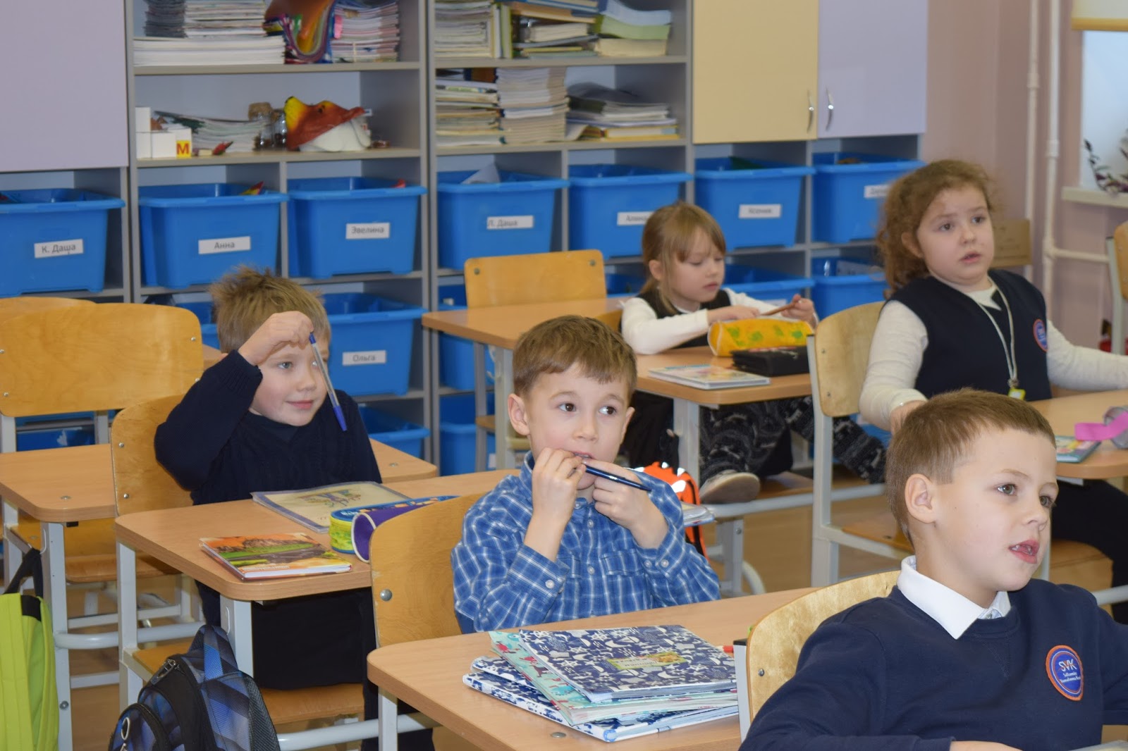 подросток школа внеклассные занятия. урок математики в 1 классе 6- 7-. плавность 1 класс. ученик 1 б класс картинка. 0 6 1 класс.