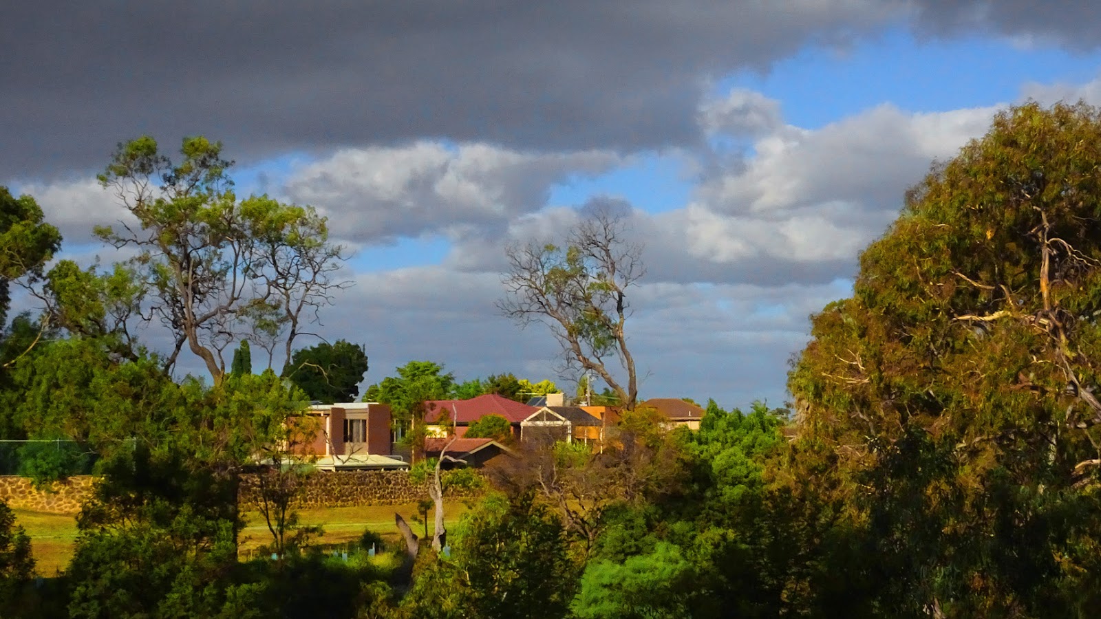 NixPages WERRIBEE WEATHER CHANGE