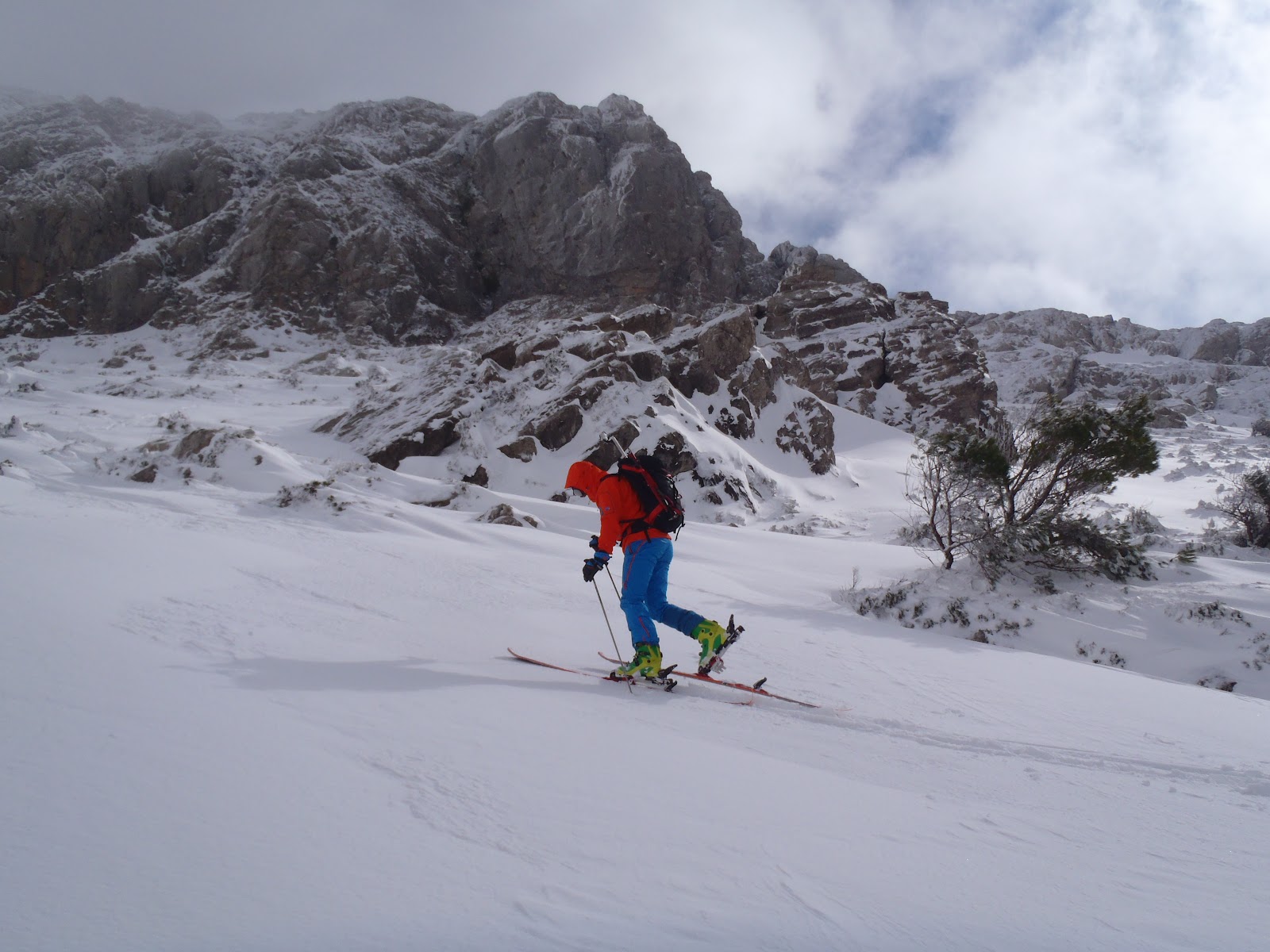 LOOP CLIMB Mallorca Absolute Alpine Ski touring