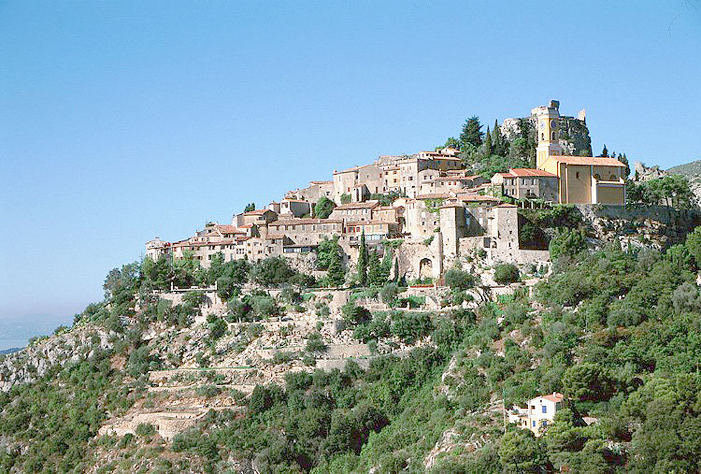 Eze Village France Nietzsche Path trail steps hotel accomodation french riviera nice Chateau-de-la-Chevre-d'O  jardin botanique