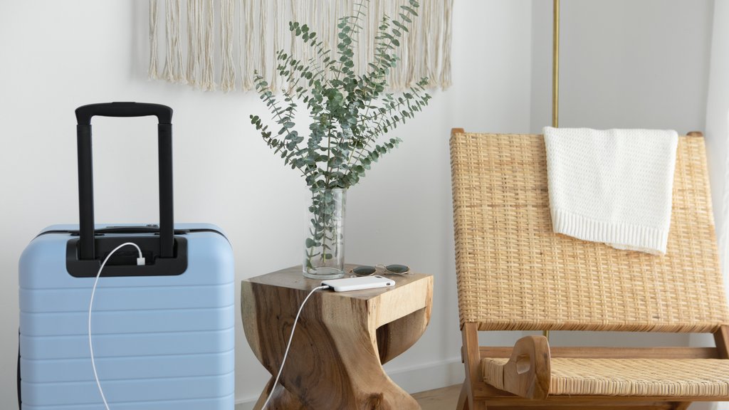 away luggage customer service