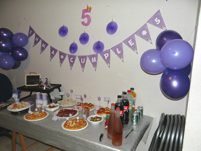 Una fiesta de cumpleaños de princesas (Princesa Sofía)