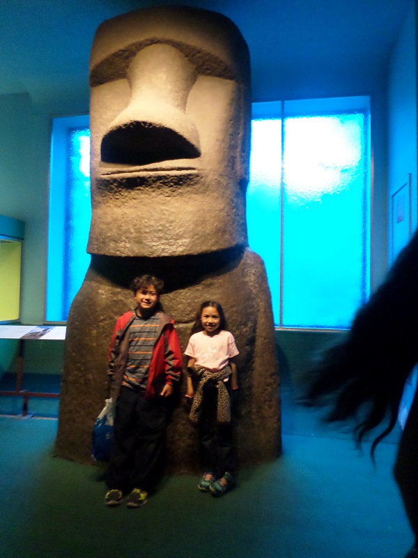 Fe and Mike Blogging Journey Its Dum Dum The Easter Island Head at