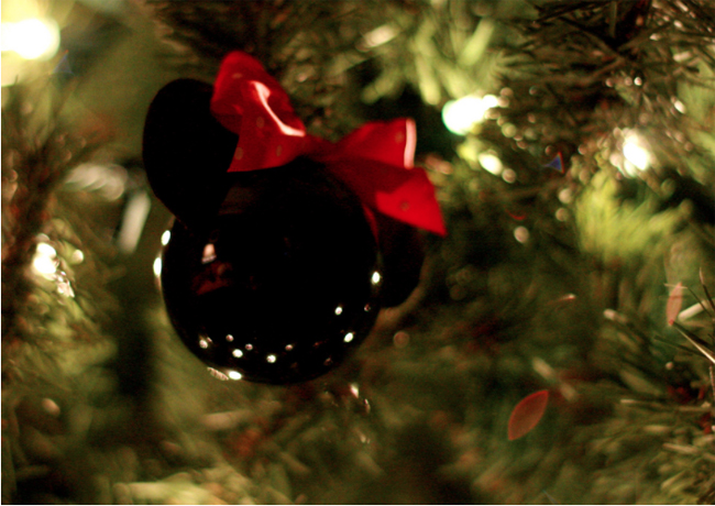 7 Diy Mickey Mouse Christmas Ornaments Overstuffed