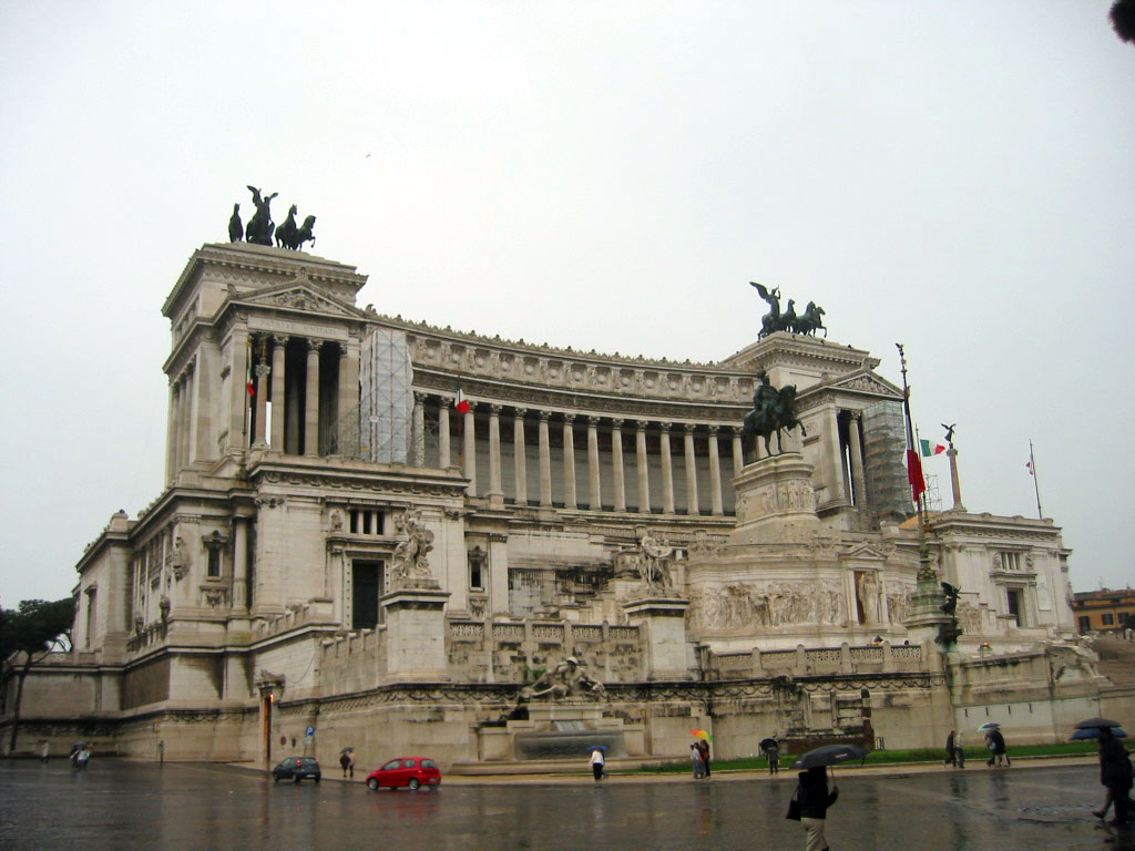 JUNK BOAT TRAVELS: Monumental Monday - Rome