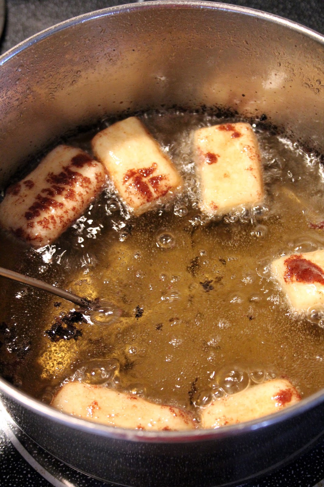 Jo and Sue Deep Fried Cinnamon Roll Bites with Strawberry Dip