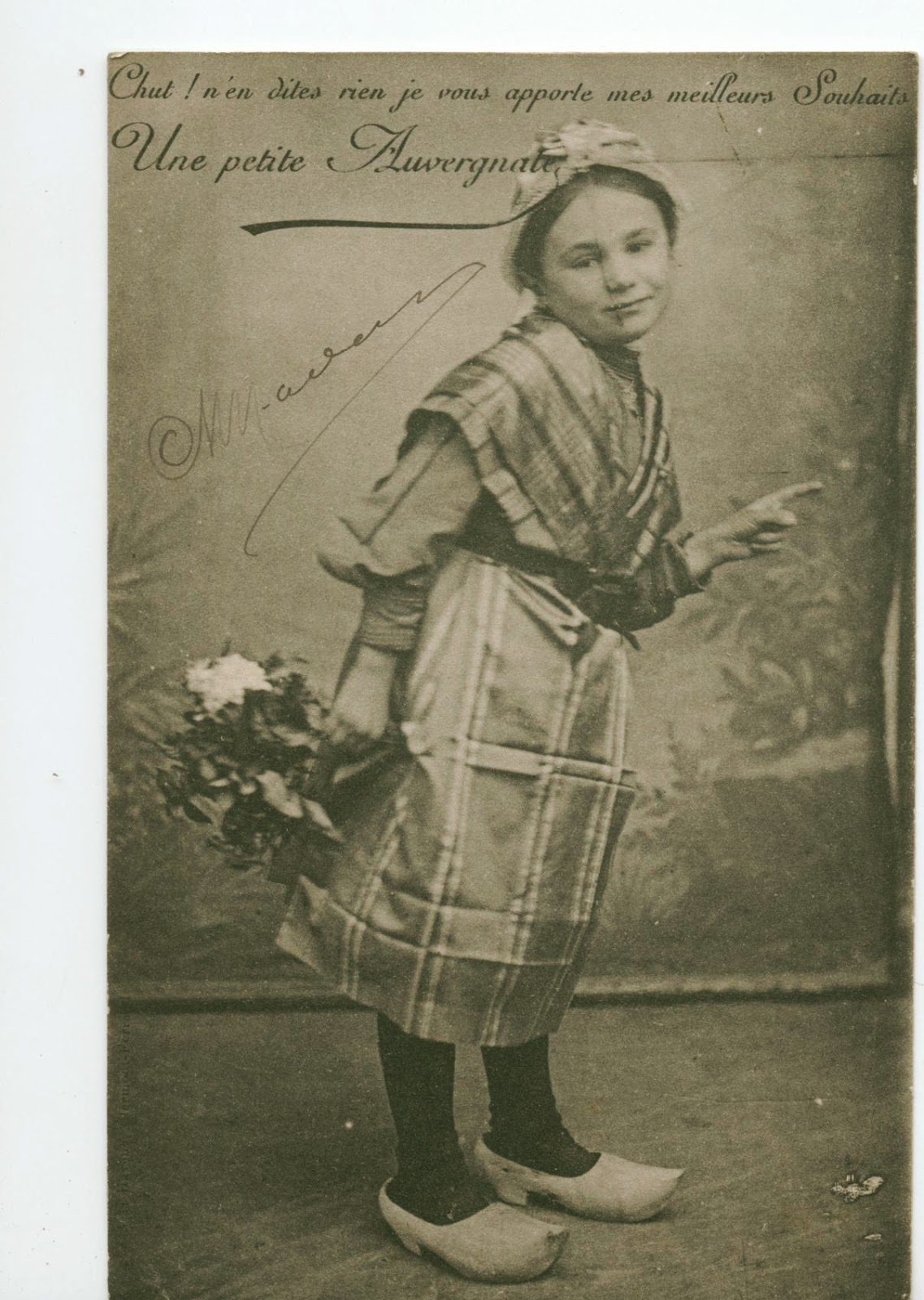 Vœux de nouvel An en patois Auvergnat.Regards et Vie d'Auvergne Vœux de nouvel An en patois Auvergnat.Regards et Vie d'Auvergne