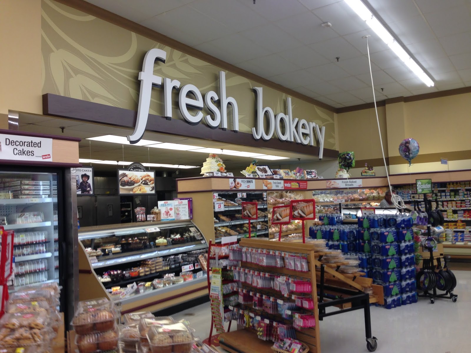 TOUR Weis Markets Hamburg, PA